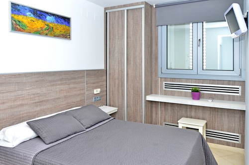 Small Room With Double Bed